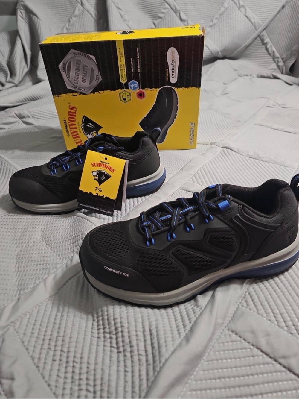 Herman Survivors Cassle Composite Toe Work Shoes Men's Size 9 NEW IN BOX.